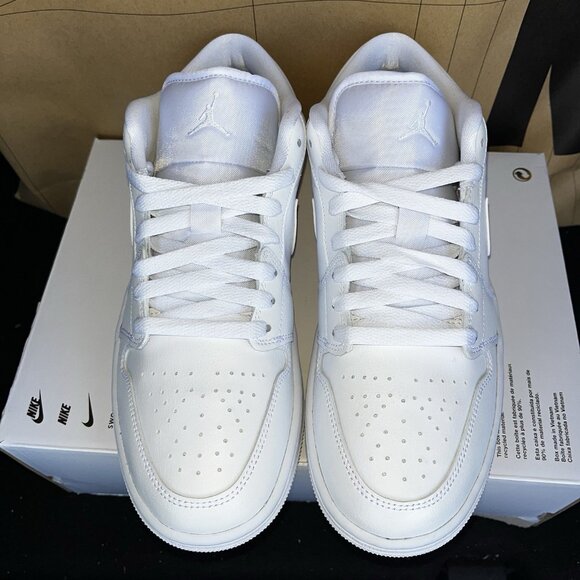 NEW Nike Air Jordan 1 Low - 'Triple White' DV0990-111 Women’s Size 8.5 - Picture 3 of 6